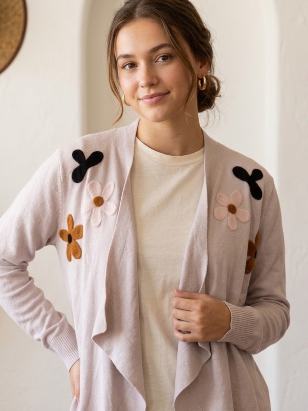 Super Soft Floral-Appliqué Open-Front Cardigan Aaeda - Boho Cottagecore